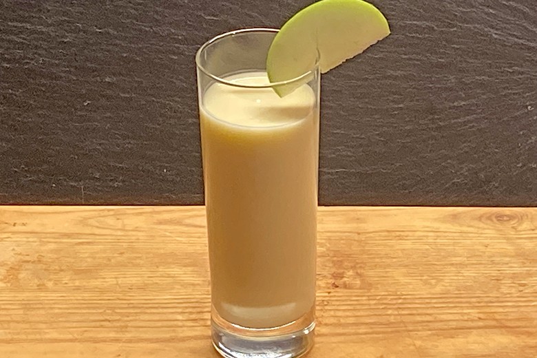 Apfel-Mango-Drinkjoghurt