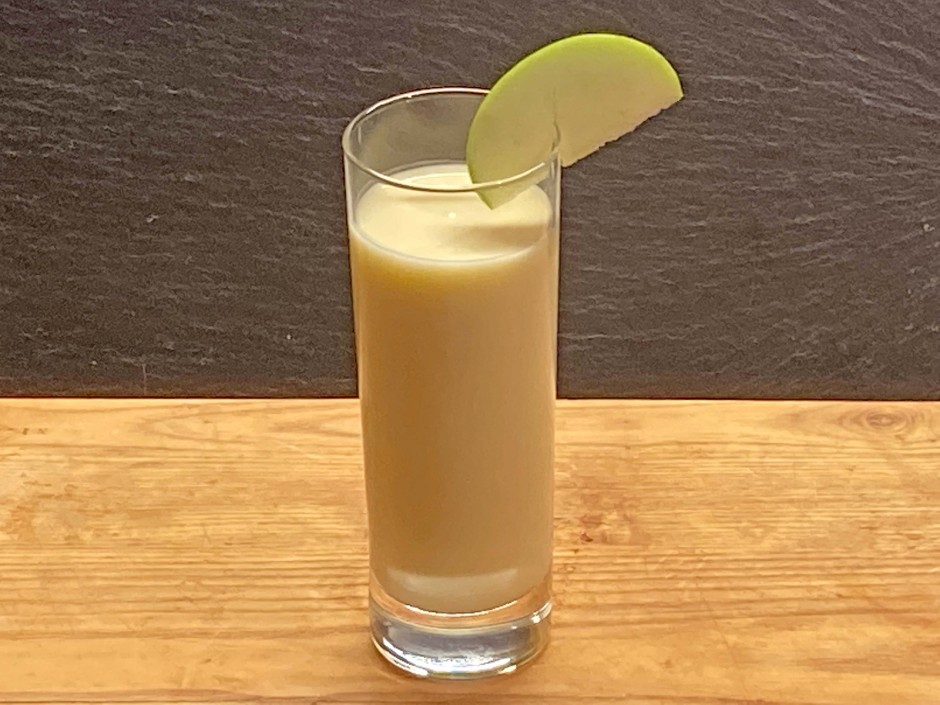 Apfel-Mango-Drinkjoghurt