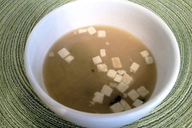 Misosuppe mit Tofu