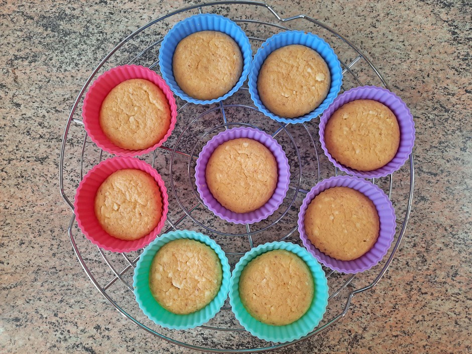 Eiweißreiche Hüttenkäseküchlein