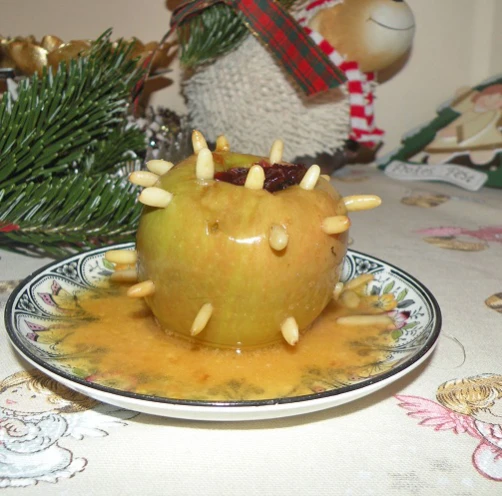Gespickter Bratapfel