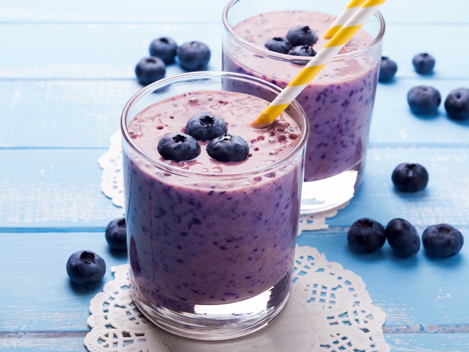 Heidelbeer-Smoothie mit Baobab-Pulver