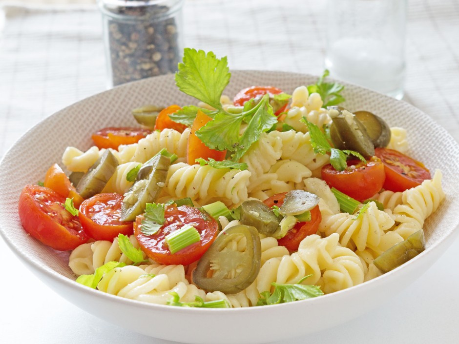 Nudel-Tomatensalat