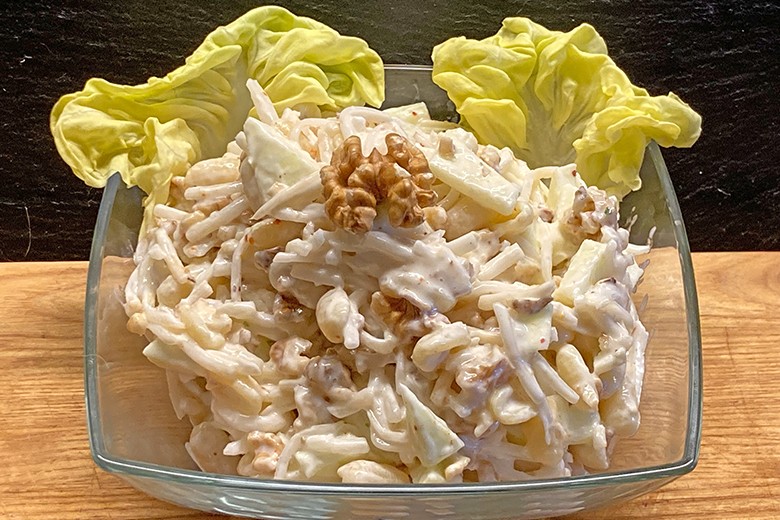 Nudelsalat nach Waldorf-Art
