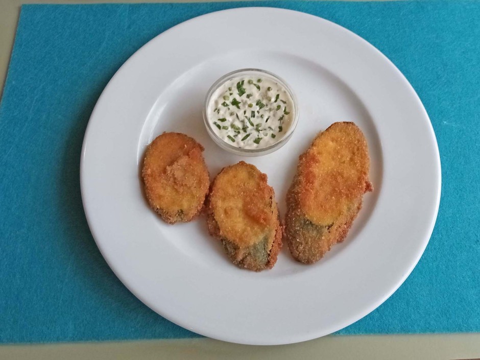 Gebackene Zucchini mit Petersilien-Kapernsauce
