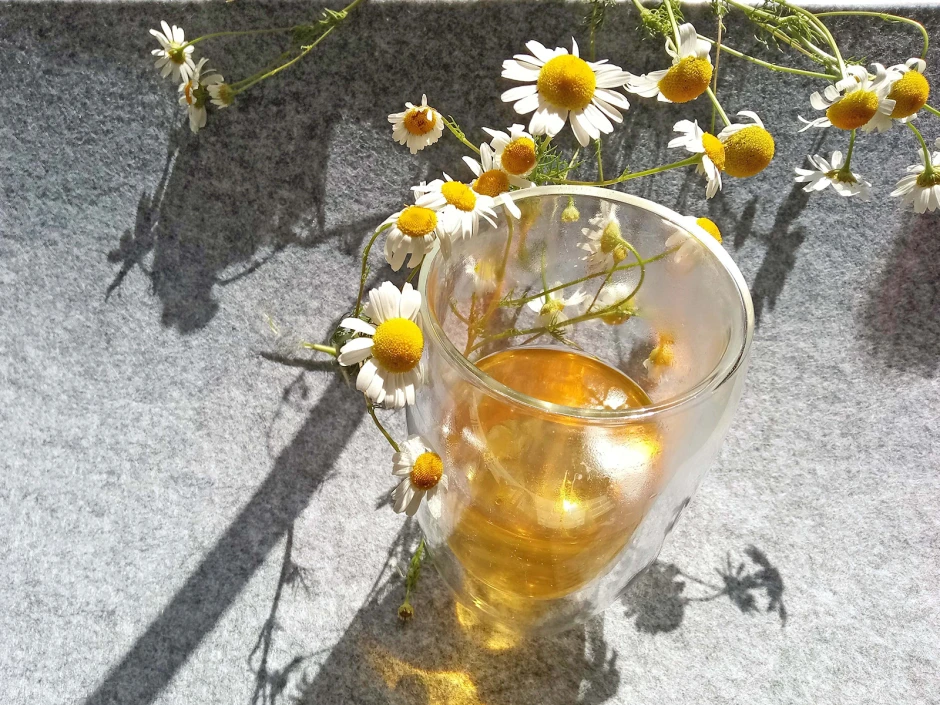 Kamillentee mit Honig