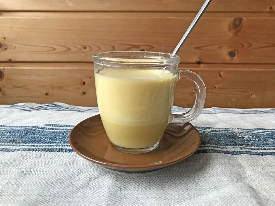 Eiermilch mit Sanddorn