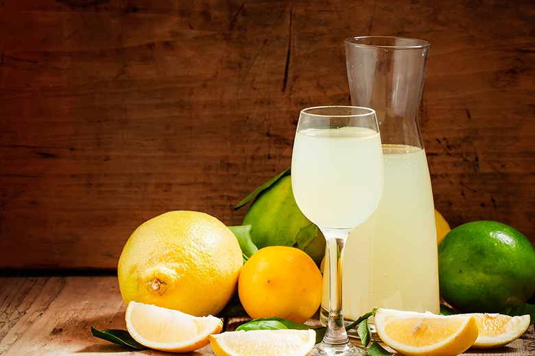 Limoncello Spritz