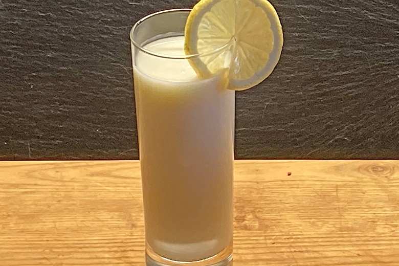 Joghurtmilch mit Limette