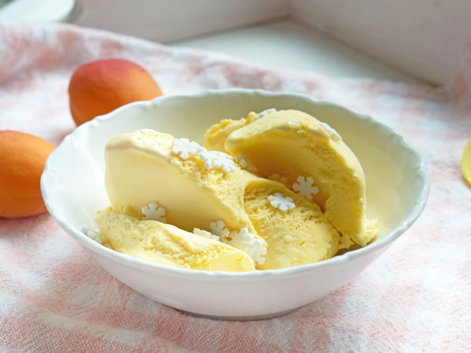 Marillen-Kokos-Eis