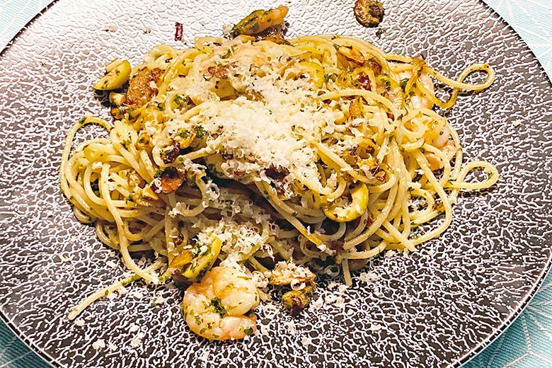 Spaghetti mit Zitronen und Garnelen