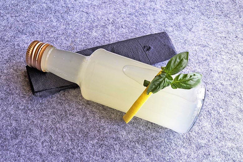 Würzextrakt (Säuerung) aus Verjus, Basilikum und Zitronen