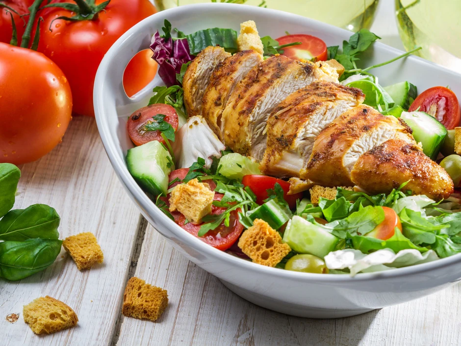 H&uuml;hnerstreifensalat