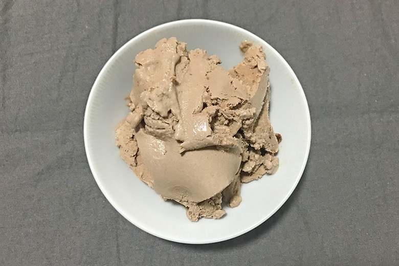 Studentenfutter-Eis