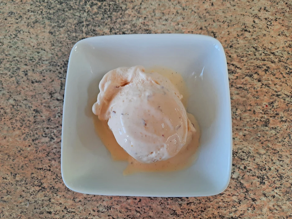 Nektarinen Eis