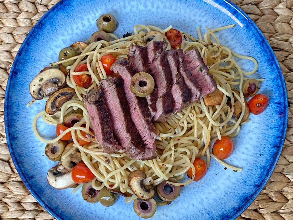 Spaghetti mit Rindslungenbraten