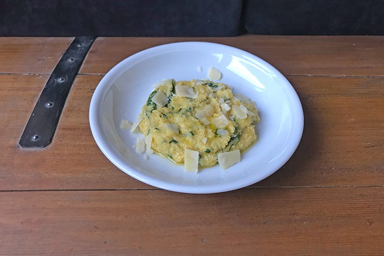 Polenta mit Spinat