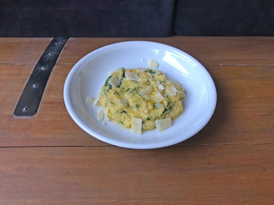 Polenta mit Spinat