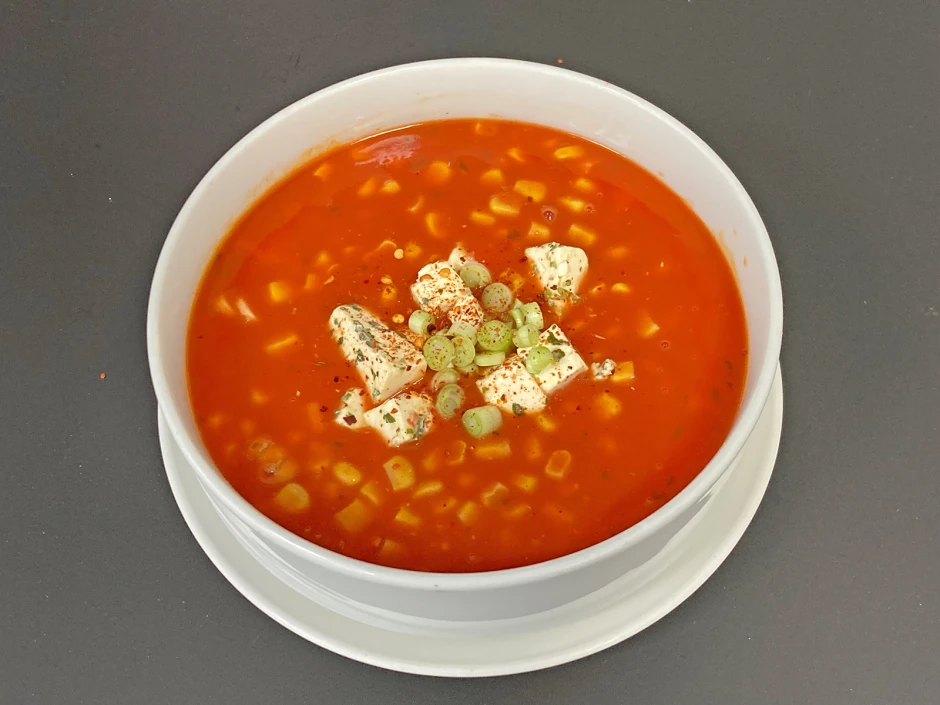 Mais-Tomatensuppe