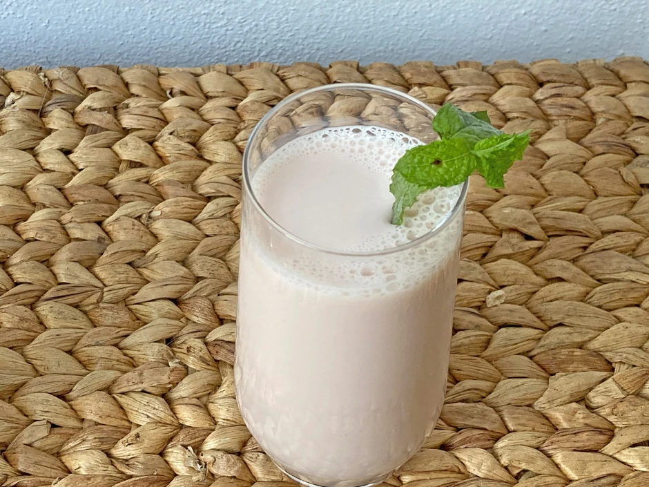 Buttermilch mit Erdbeere