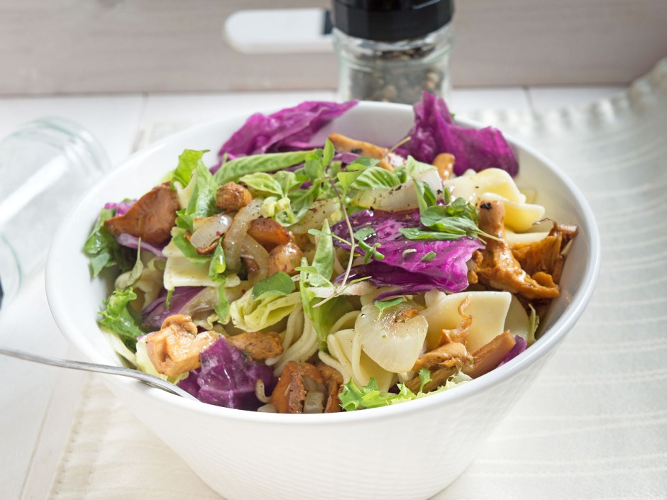 Nudelsalat mit Eierschwammerl