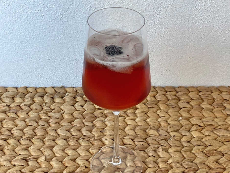 Brombeer-Sprizz