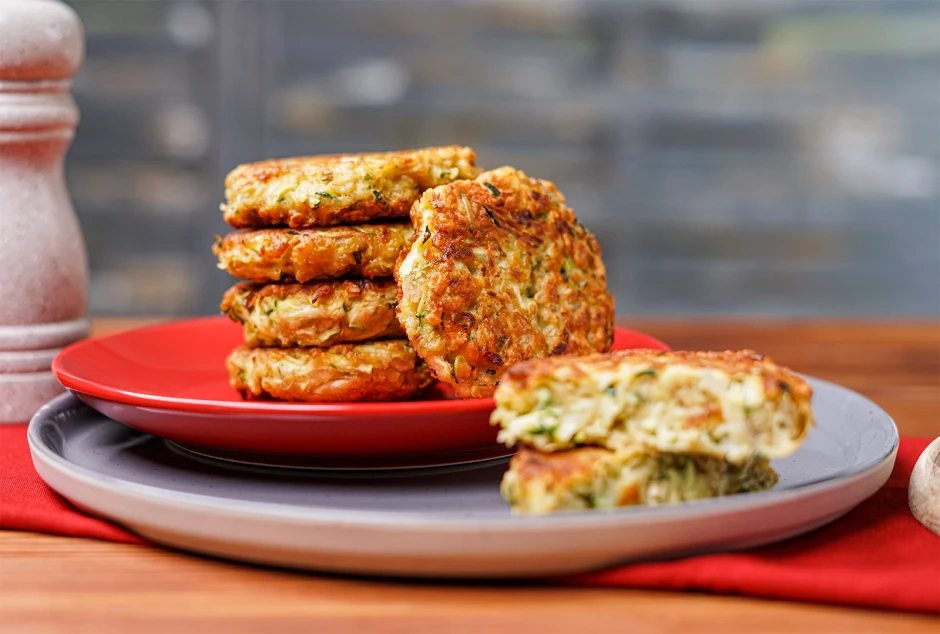 Zucchinipuffer mit Haferflocken