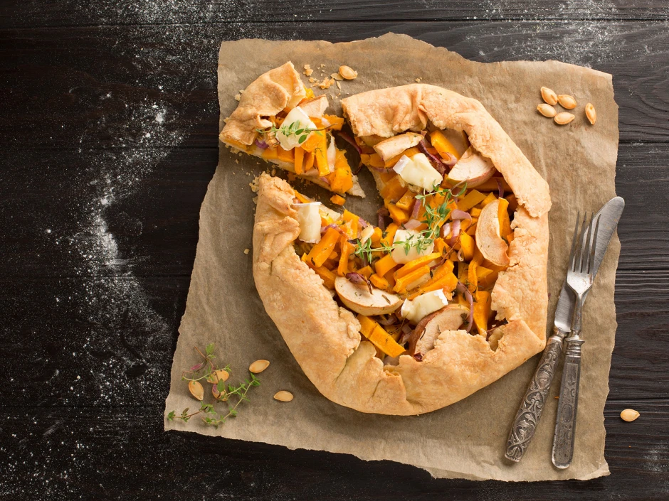 Französische Kürbis-Galette mit Äpfeln