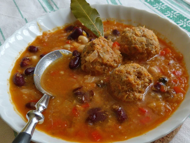 Mexikanische Bohnensuppe