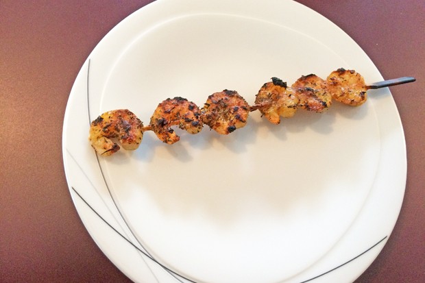Marinierte Shrimps-Spieße