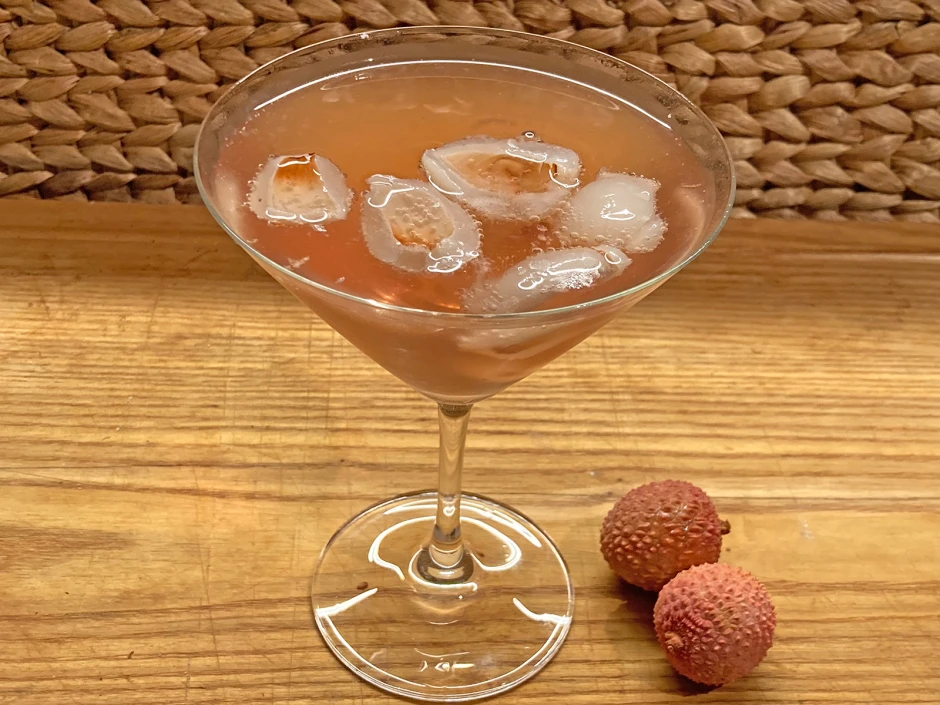 Litschi-Sekt-Cocktail