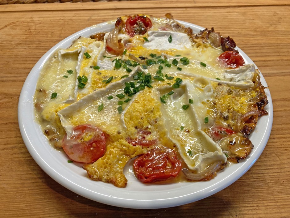 Camembert-Frittata