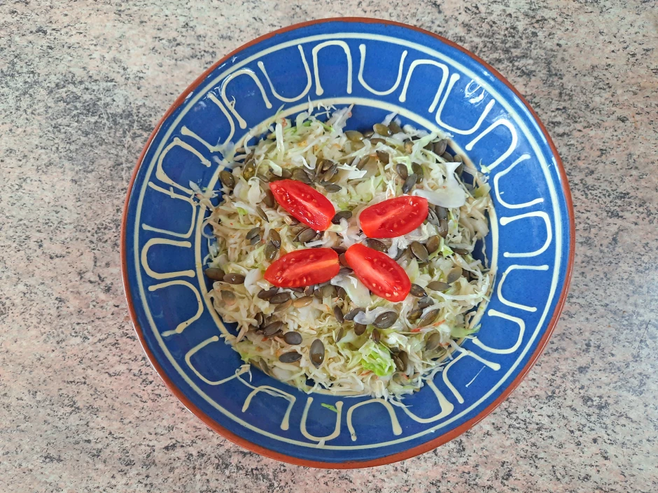 Fruchtiger Spitzkraut Salat
