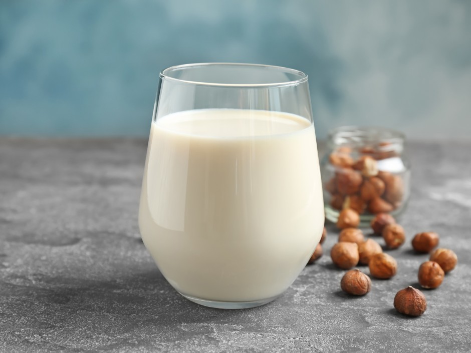 Haselnussmilch