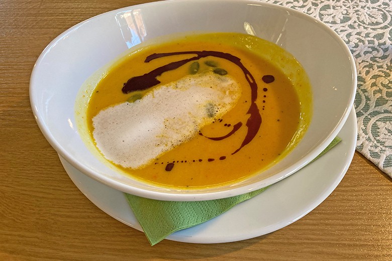 Kürbissuppe mit Ingwer und Orange