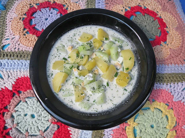 Russische Suppe