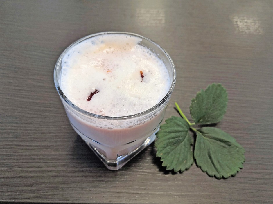 Latte Erdbeer, vegan