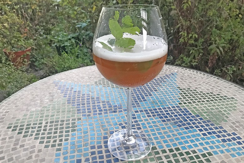 Weißbier Holunder-Minze