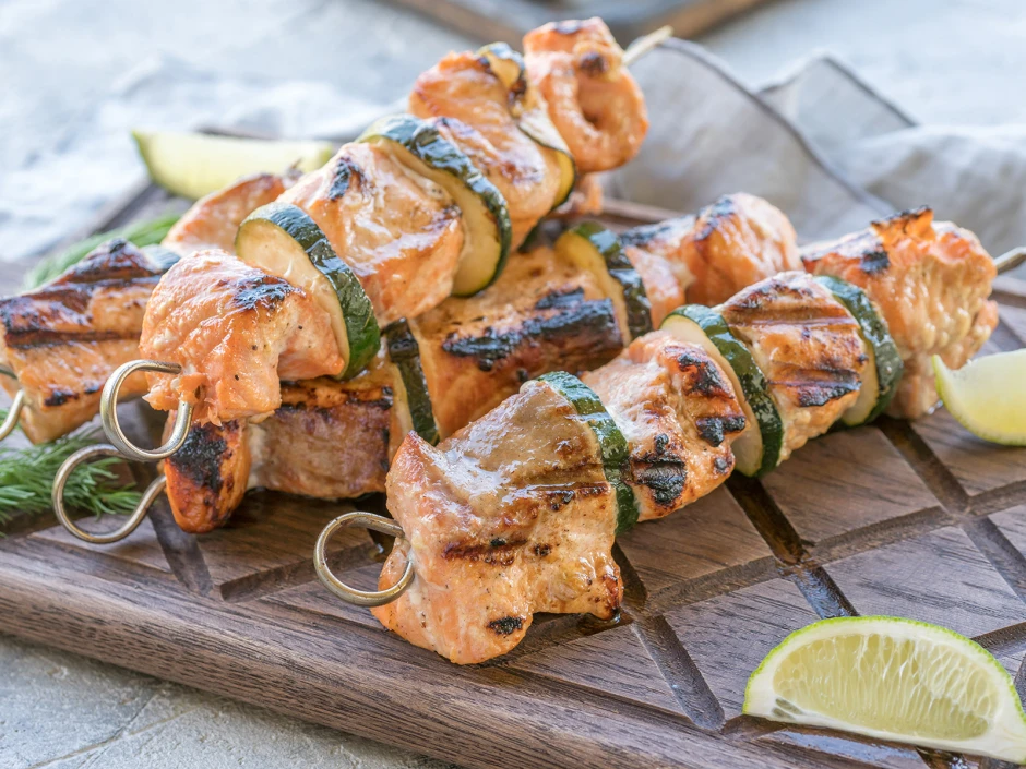Lachs-Zucchini-Spieße