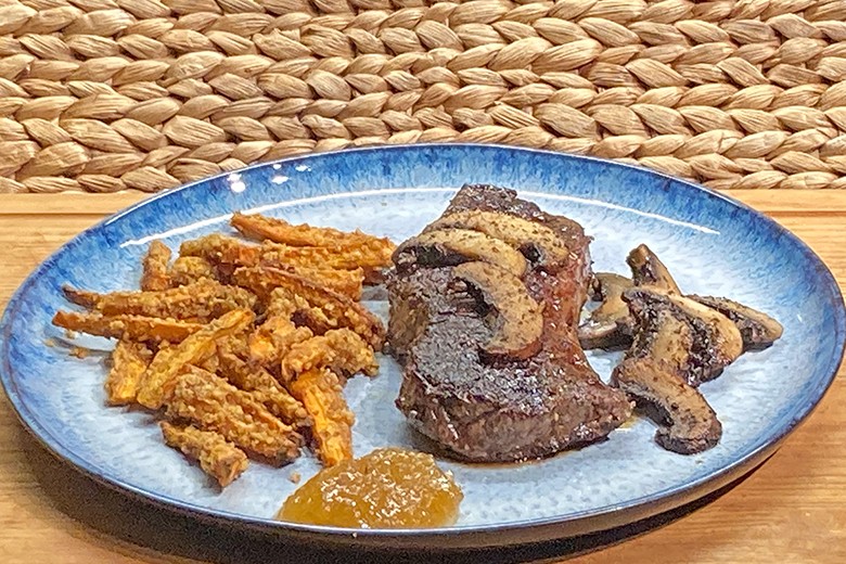Rumpsteak mit Wurzel-Pommes