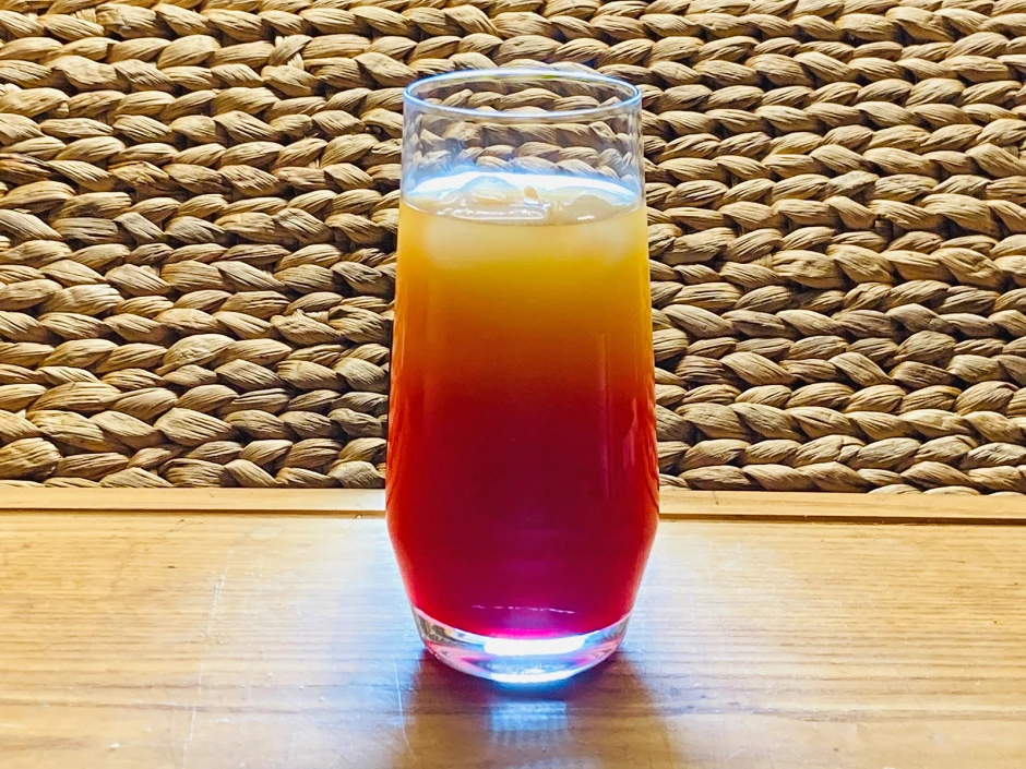 Ananas-Granatapfel-Drink