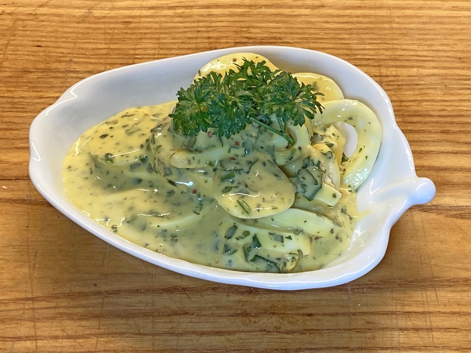 Eiersalat mit Senf-Honig-Soße