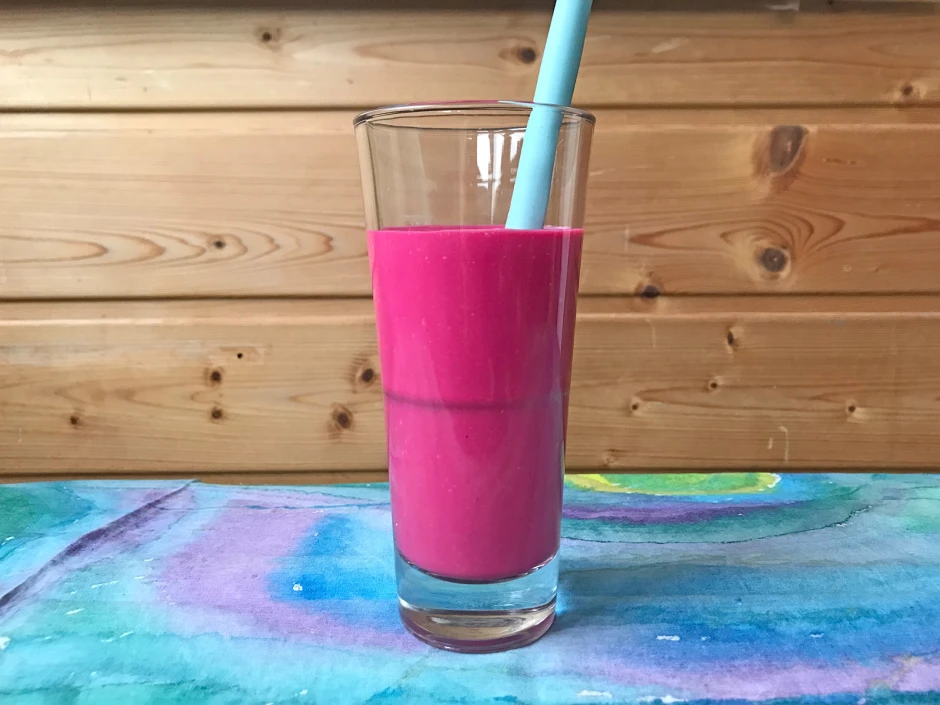 Kefir mit Ingwer und Roter Rübe