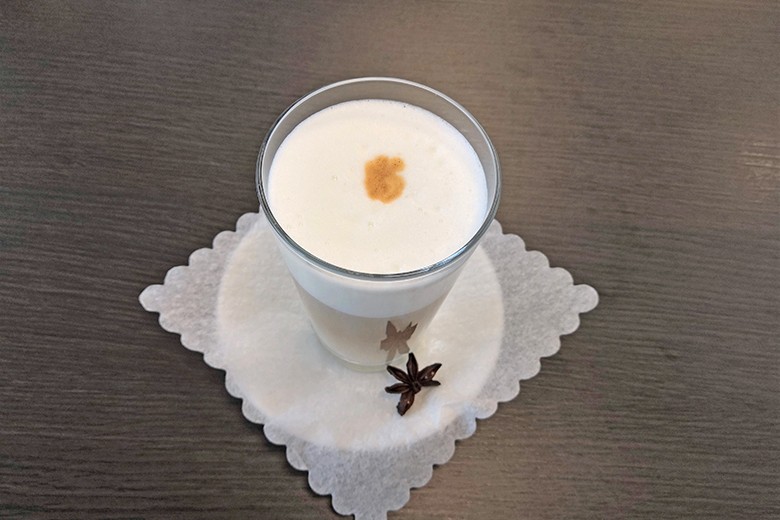 Anis-Latte, vegan