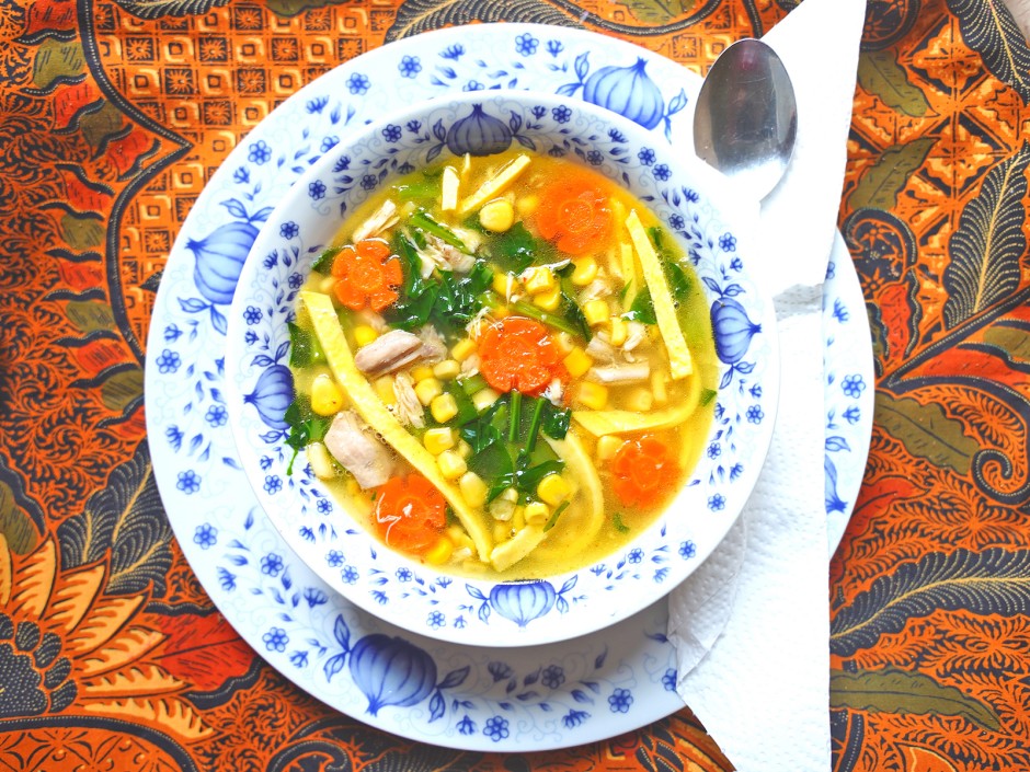 Hühnersuppe mit Mais
