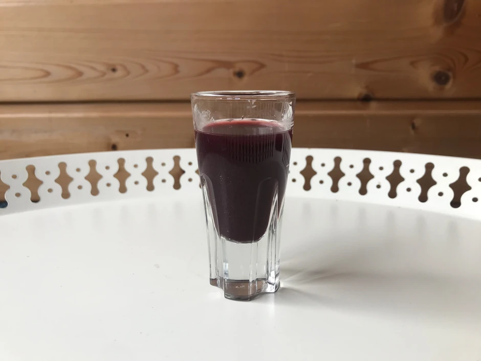 Kaffeeshot mit Aronia