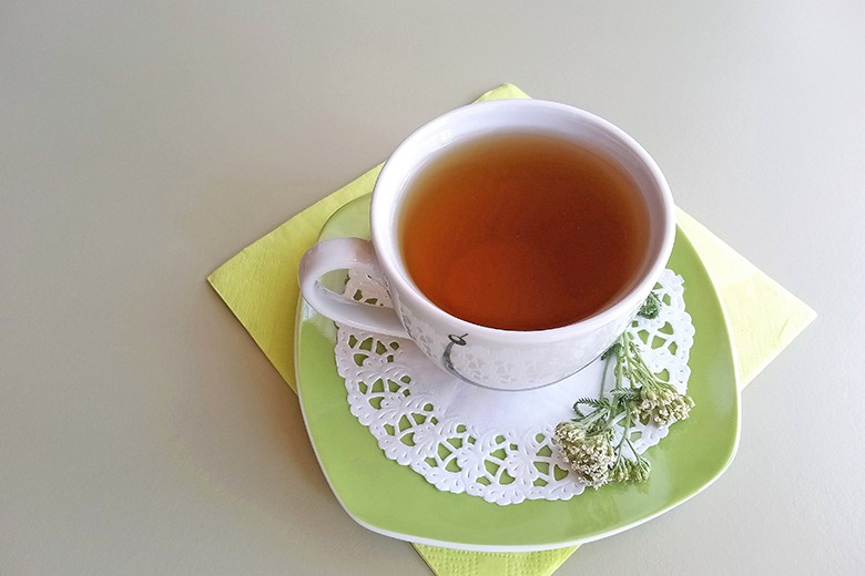 Kräutertee mit Ingwersirup