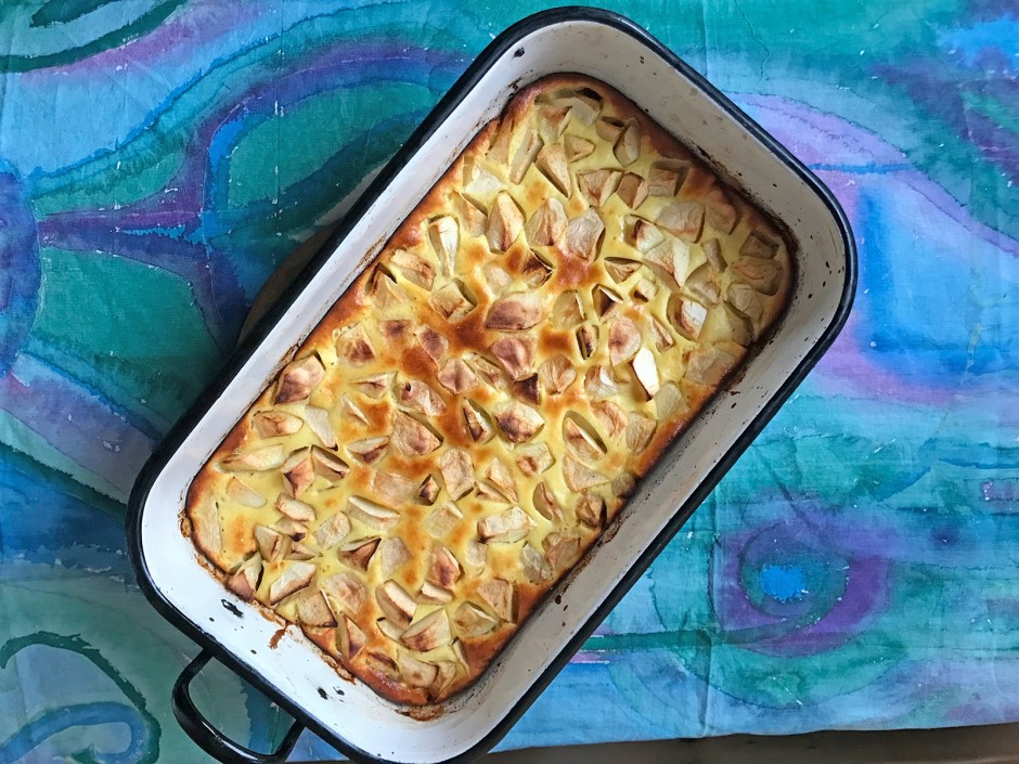 Topfen-Eierkuchen mit Äpfeln