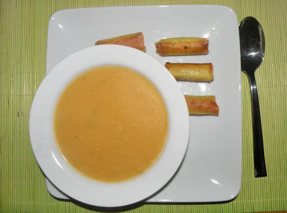 K&uuml;rbissuppe Asia
