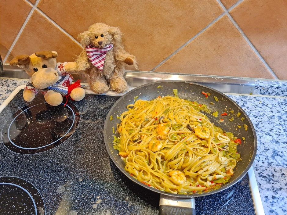 Schnelle Linguine-Meeresfr&uuml;chte-Pfanne